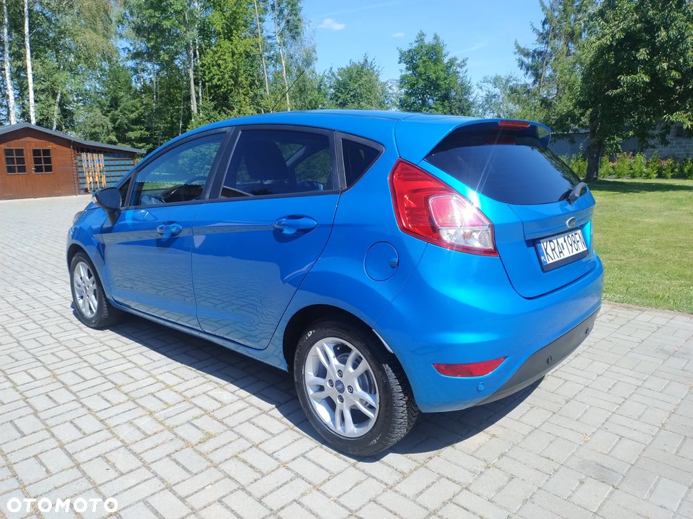 Ford Fiesta 1.25 Celebration - 10