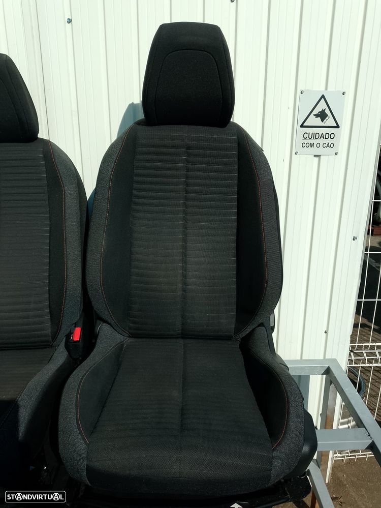 BANCOS FRENTE PEUGEOT 208 II - 2