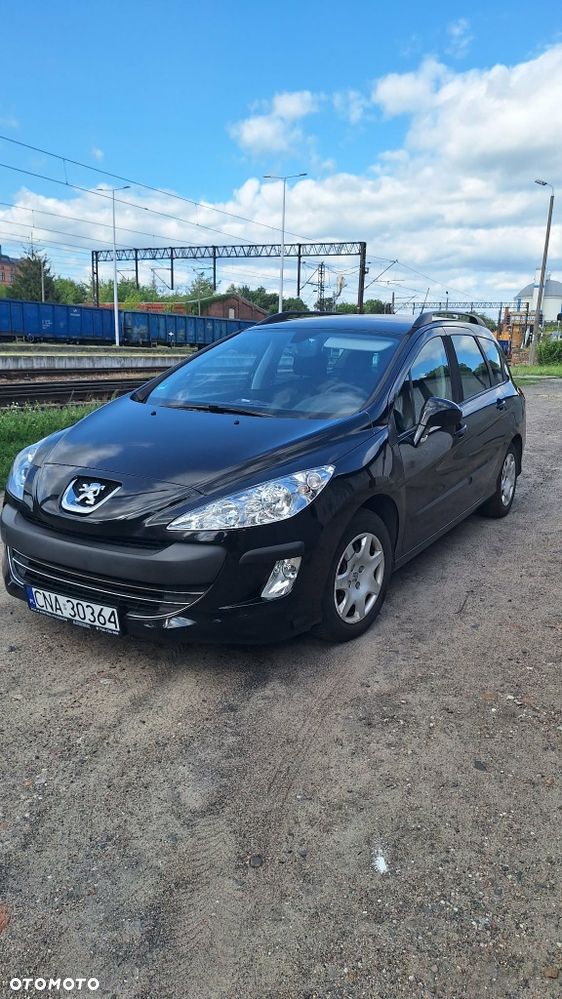 Peugeot 308 - 1