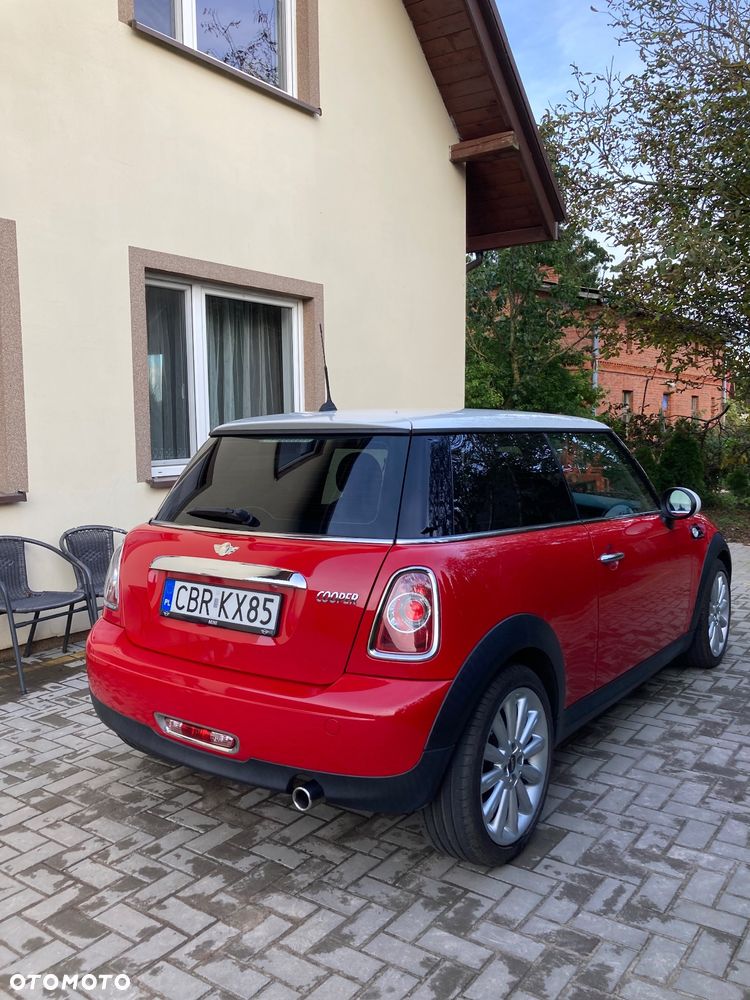 MINI Cooper Standard - 4