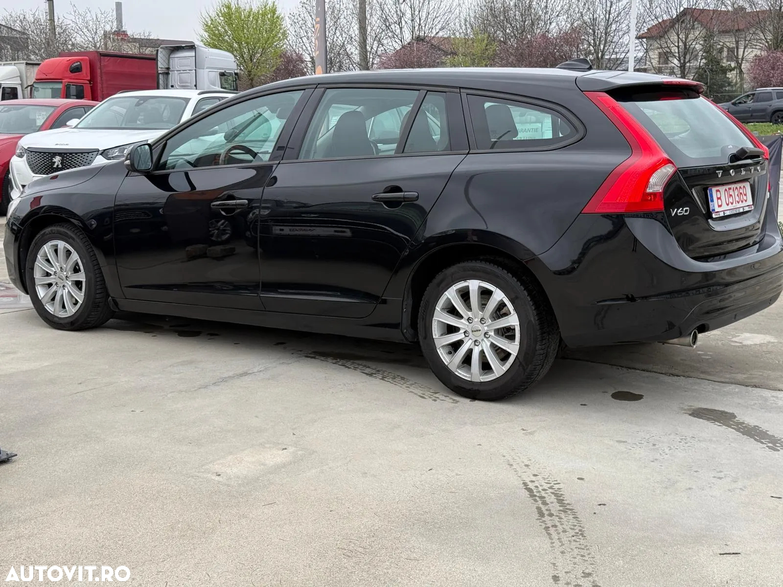 Volvo V60 D3 Geartronic Kinetic - 12