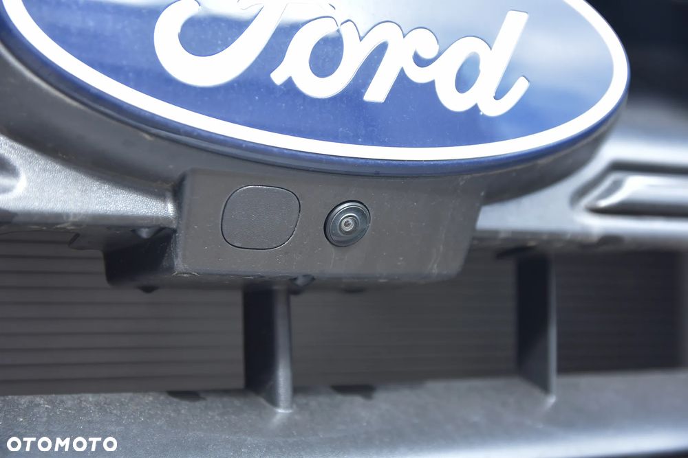 Ford Transit LIMITED L3H2 165KM - 16