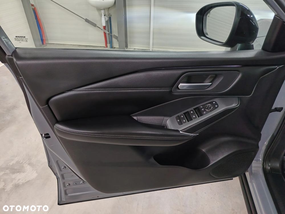 Nissan Qashqai 1.3 DIG-T MHEV Xtronic N-Connecta - 21