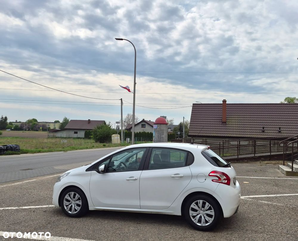 Peugeot 208 e-HDi 92 Stop&Start Active - 3