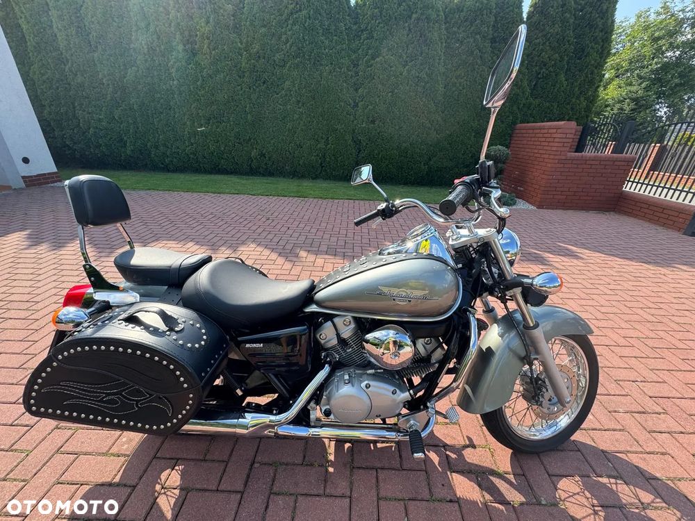 Honda Shadow - 1