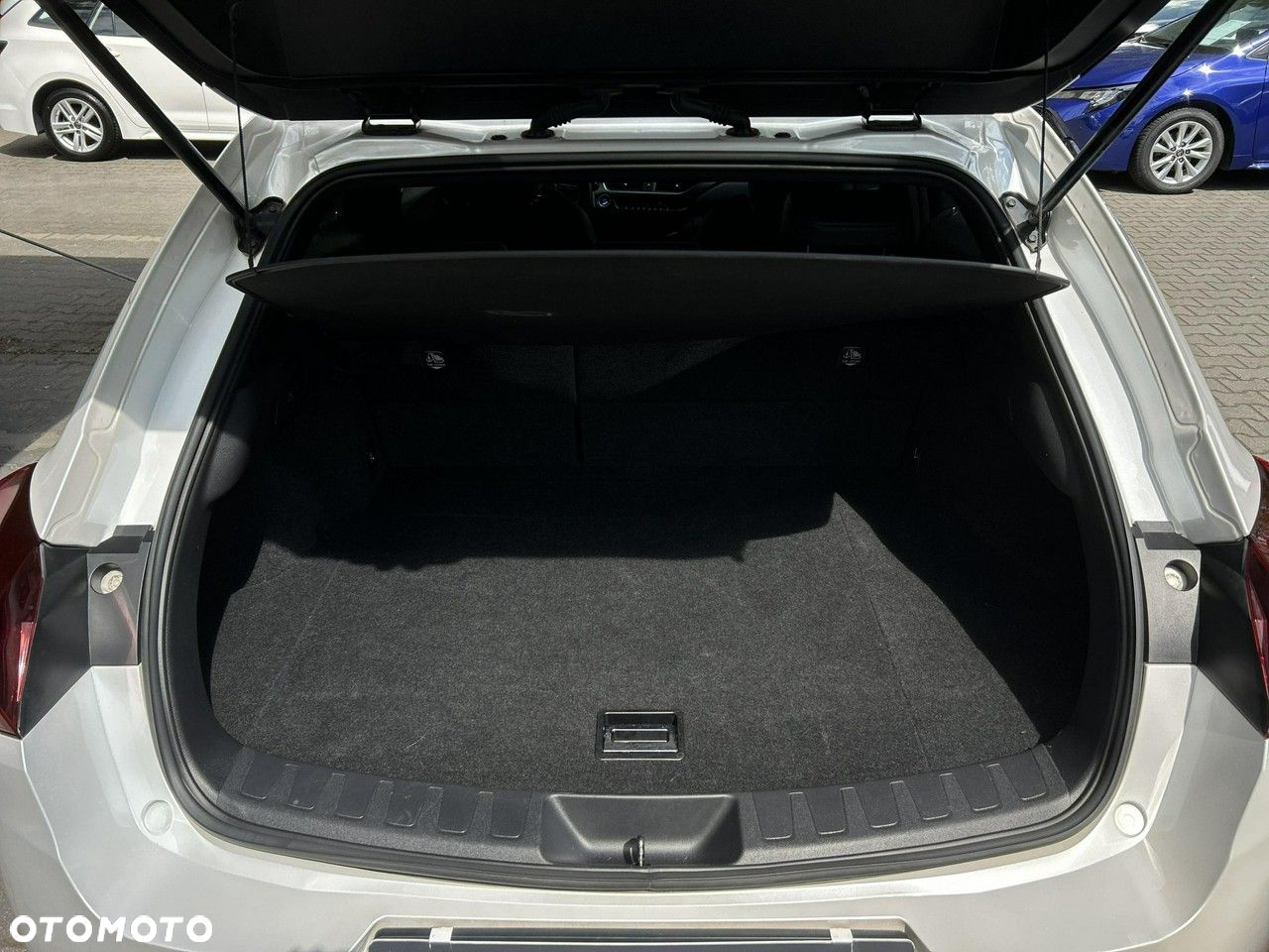 Lexus UX - 28
