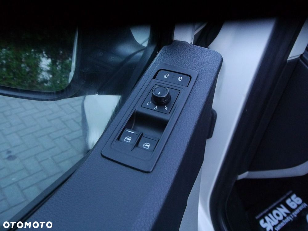 Volkswagen Transporter T6.1 DSG Lang - 28