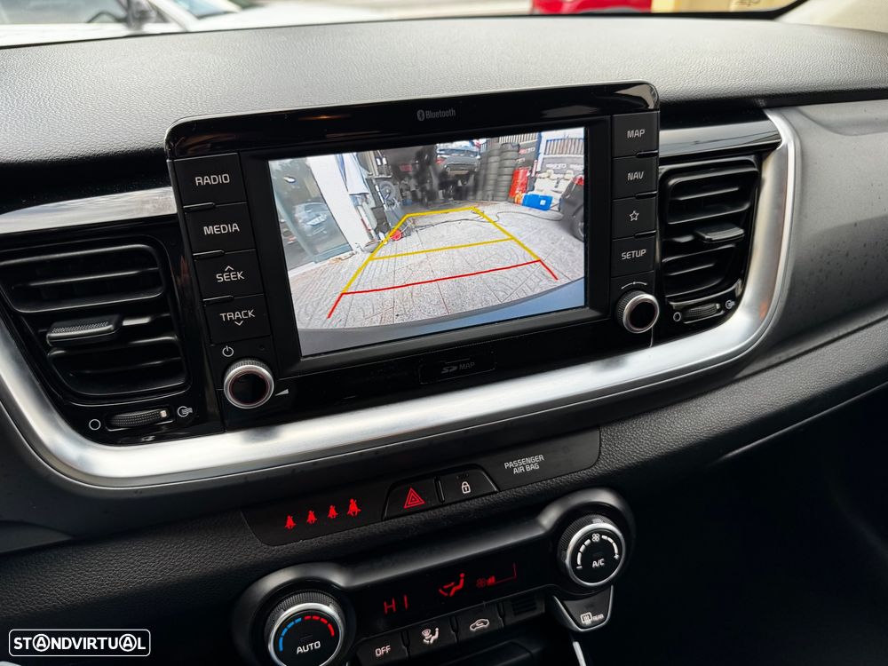 Kia Stonic 1.4 Spirit - 34