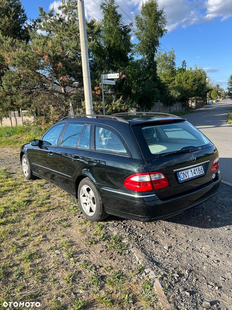Mercedes-Benz Klasa E 320 4-Matic T Avantgarde - 14