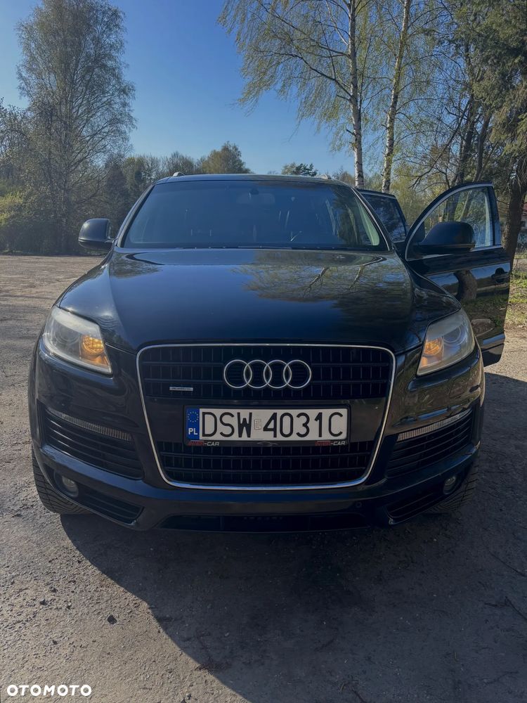Audi Q7 - 2