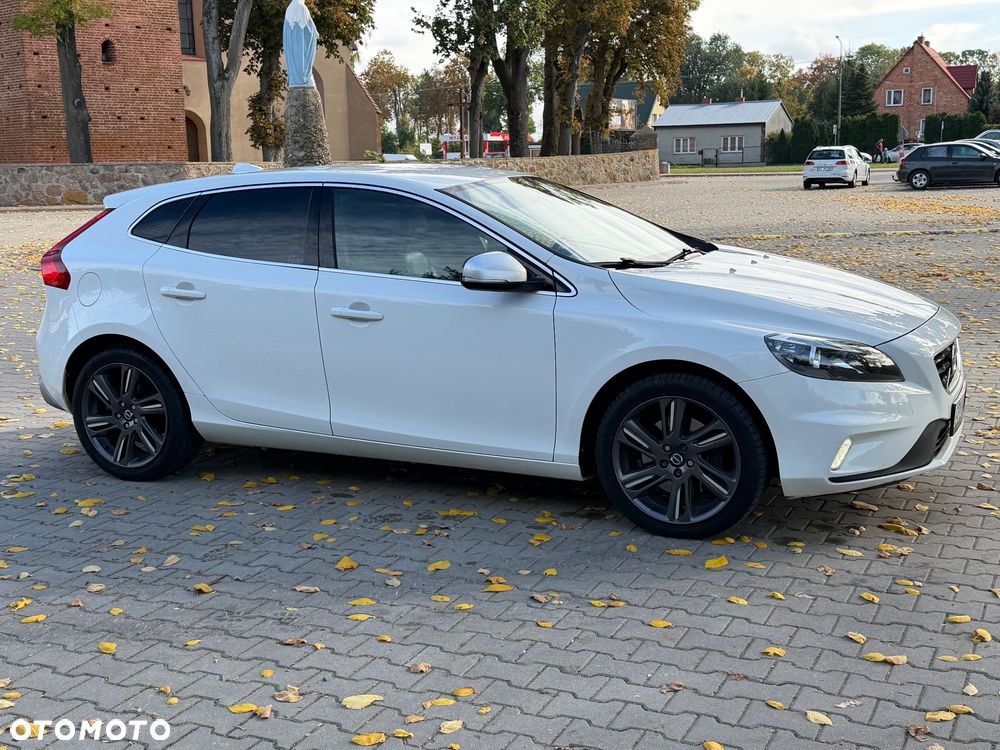 Volvo V40 - 8