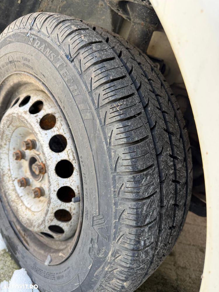 Volkswagen Transporter - 15