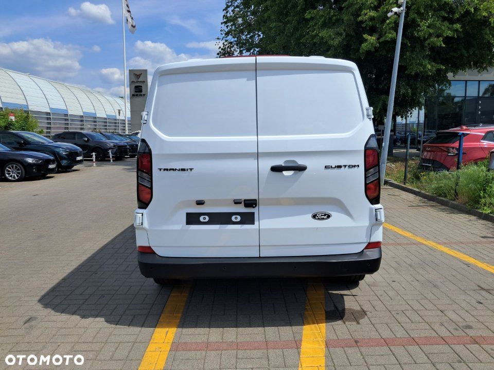 Ford Transit Custom - 4