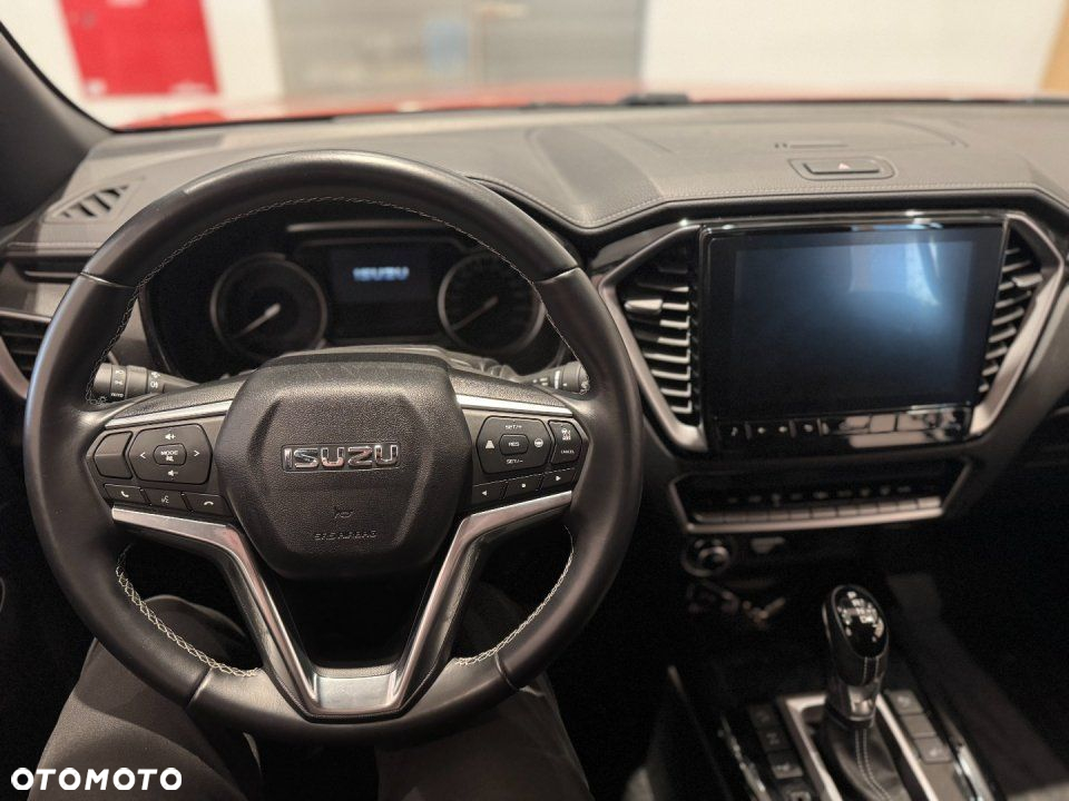 Isuzu D-Max - 8
