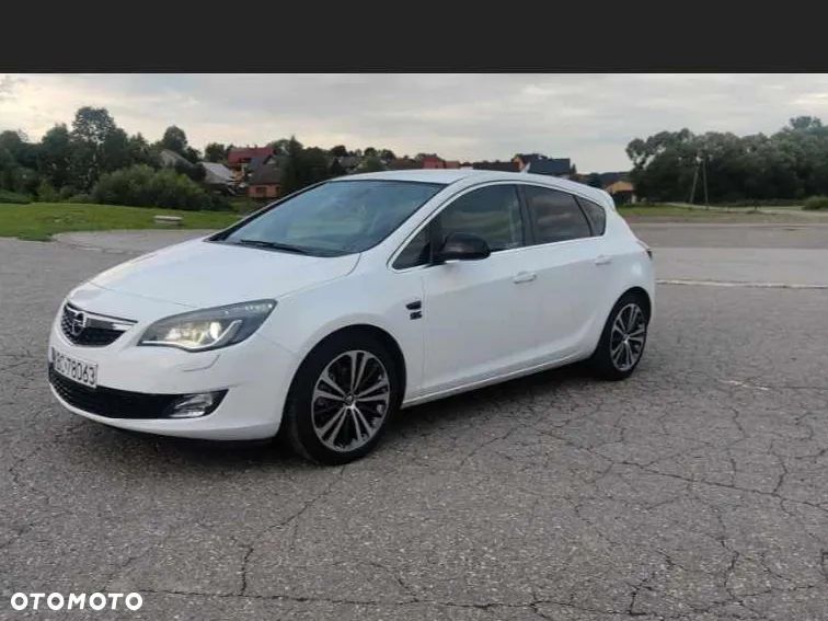Opel Astra 1.6 T Sport - 1