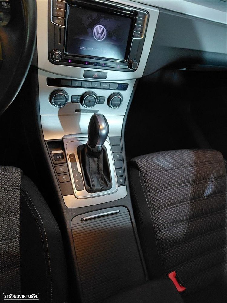 VW CC 2.0 TDI BlueMotion DSG - 24