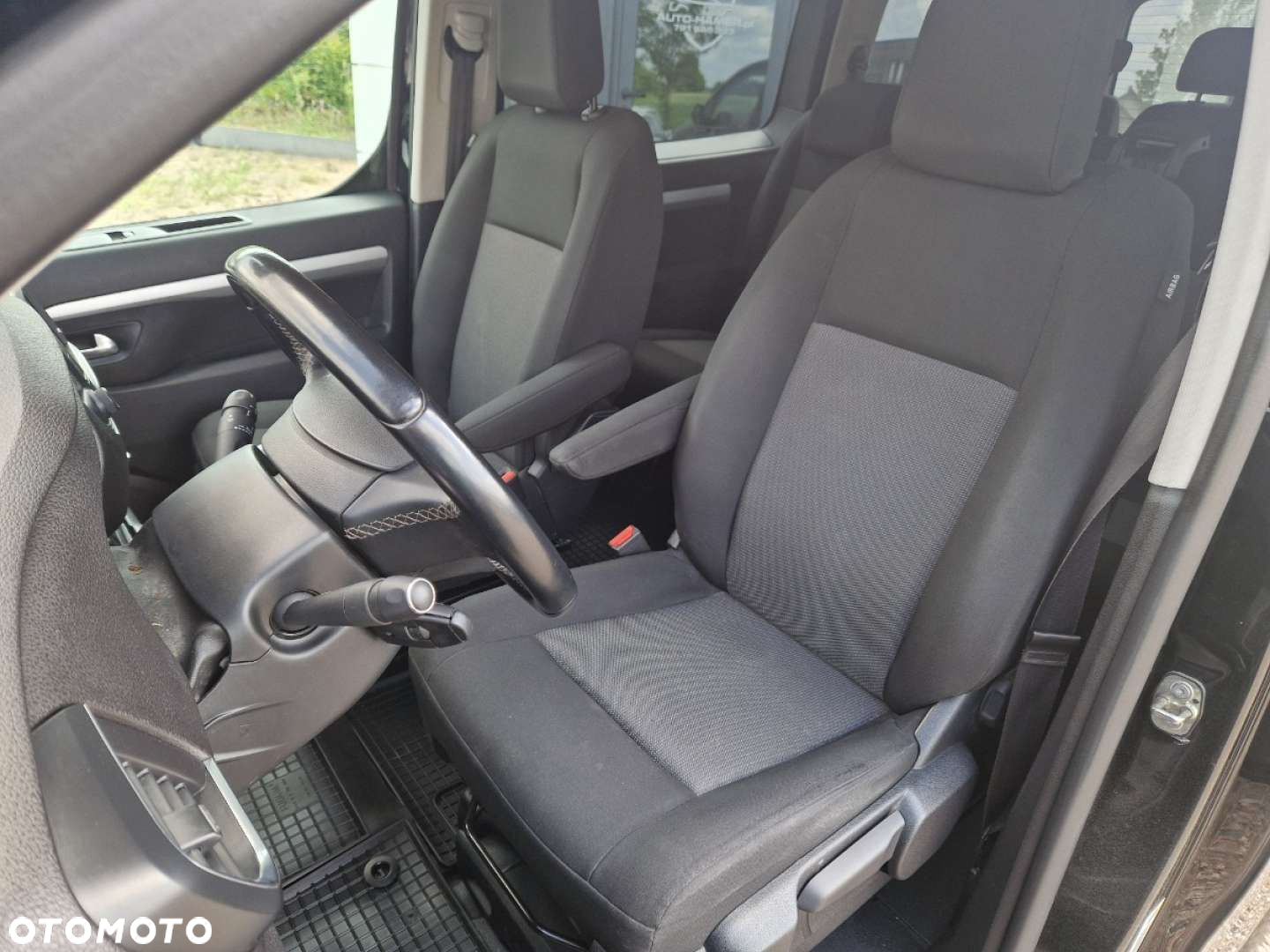 Opel Zafira - 10