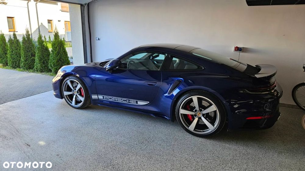 Porsche 911 Turbo - 3