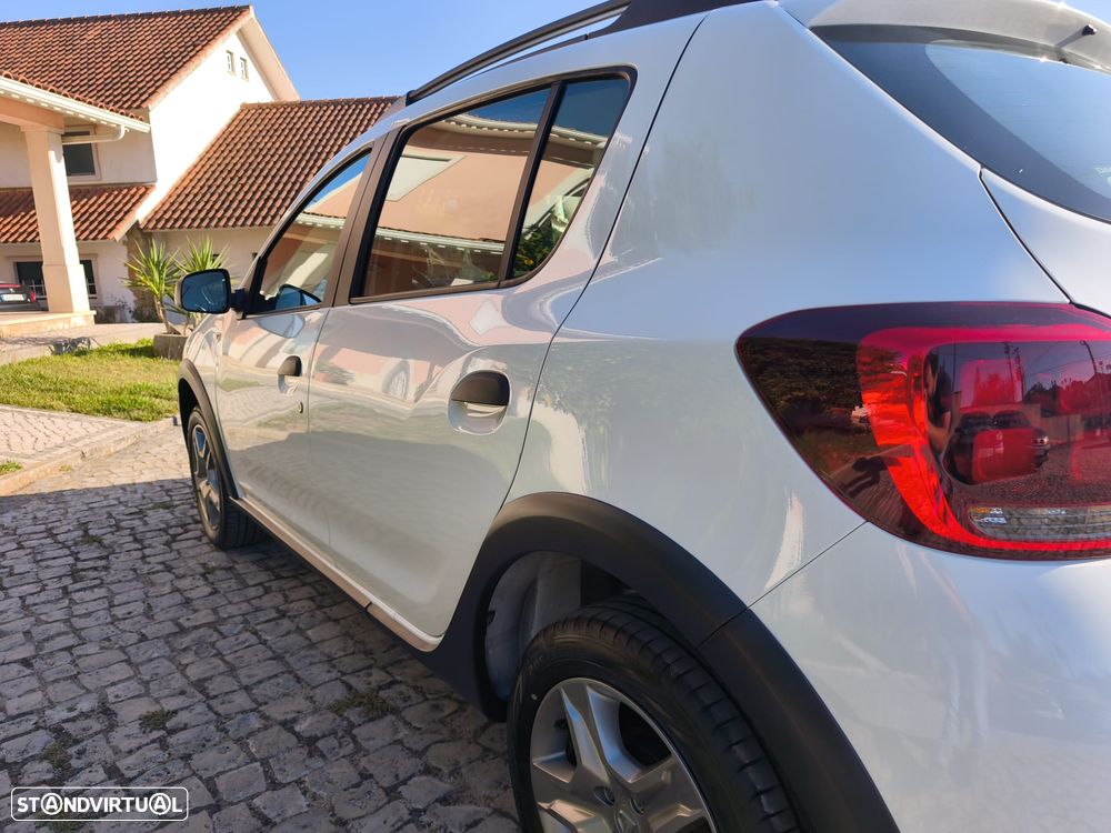 Dacia Sandero 0.9 TCe Stepway - 6