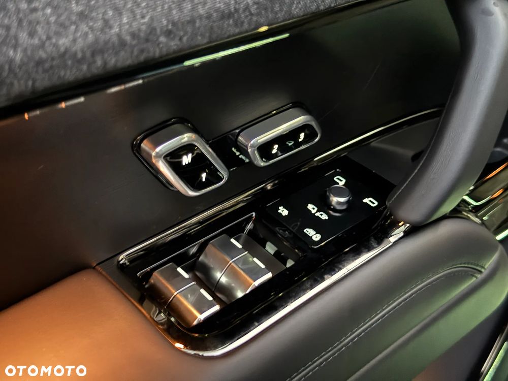 Land Rover Range Rover Sport D350 Autobiography - 15