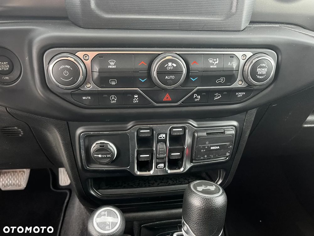 Jeep Wrangler Unlimited GME 2.0 Turbo Freedom - 26