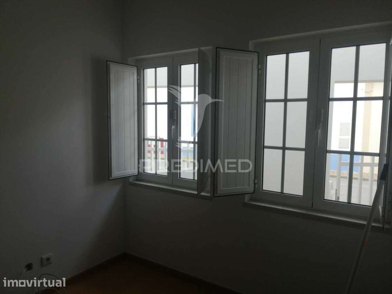 Apartamento T1 para Arrendamento em Grândola - Grande imagem: 3/13