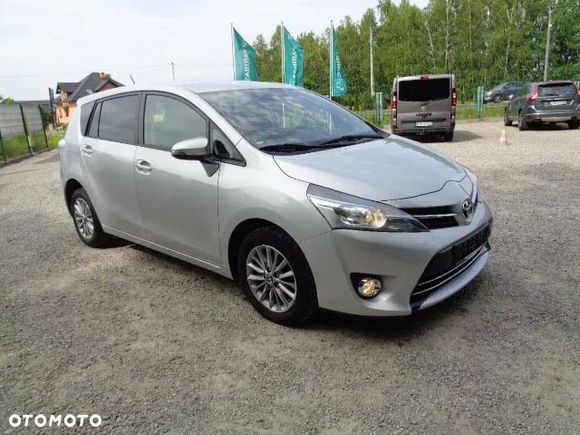 Toyota Verso 1.8 Prestige 7os EU6 - 8