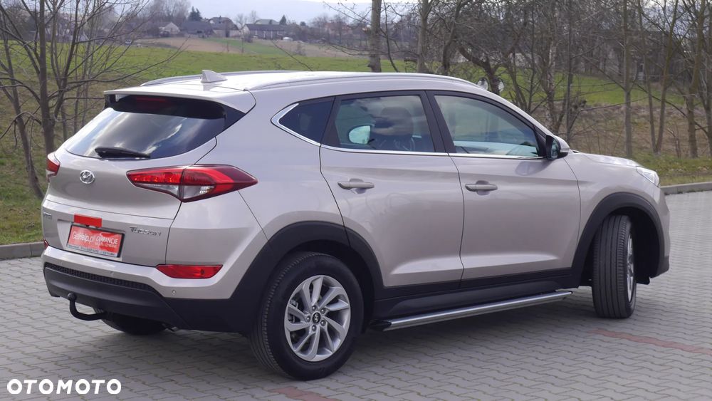 Hyundai Tucson blue 1.7 CRDi 2WD Style - 20