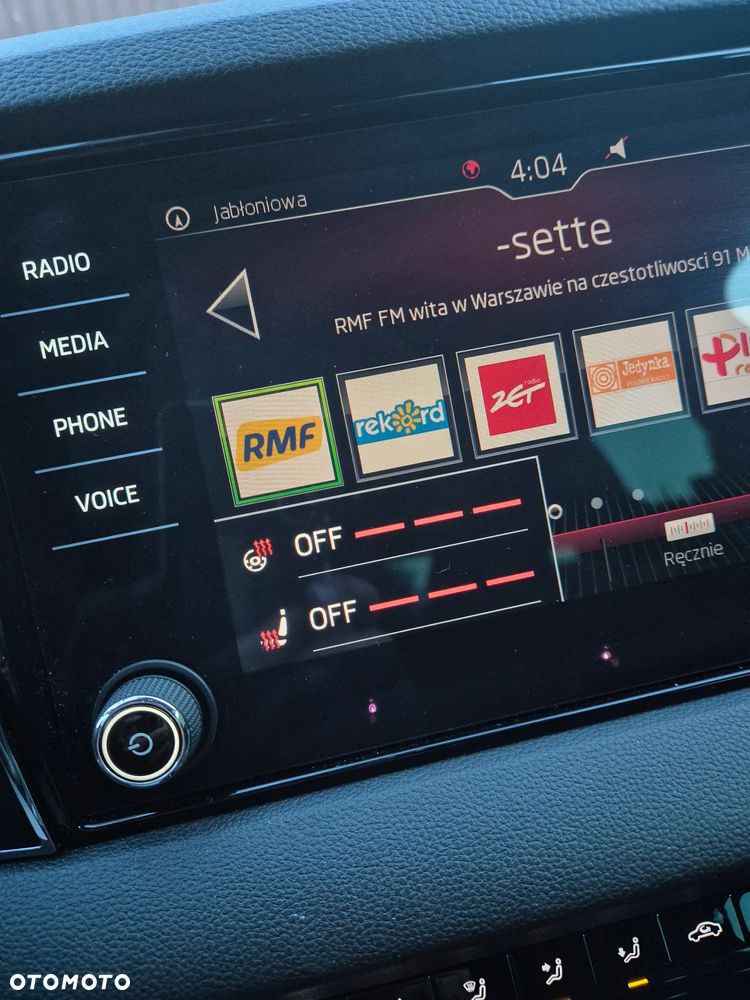 Skoda Karoq 1.6 TDI SCR DSG Style - 23