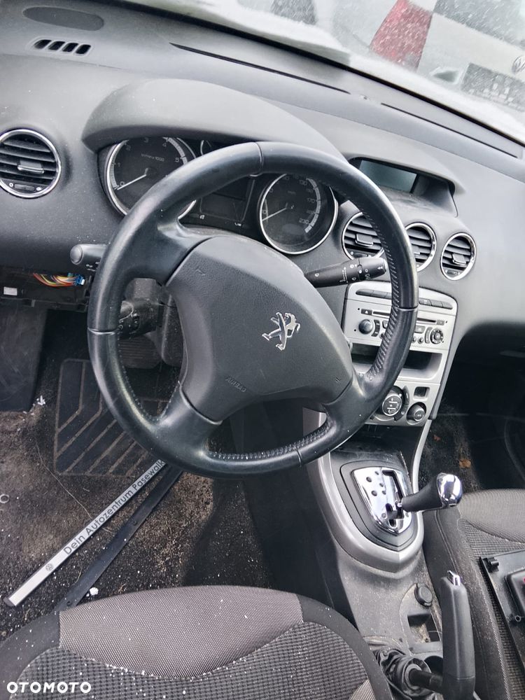 PEUGEOT 308 - 6