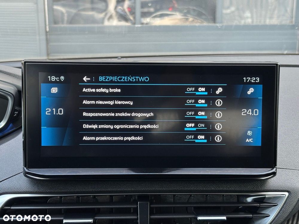 Peugeot 5008 1.5 BlueHDi Active Pack S&S EAT8 - 26