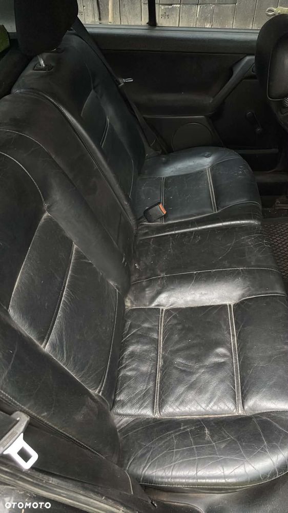 Volkswagen Golf 1.8 GT - 6