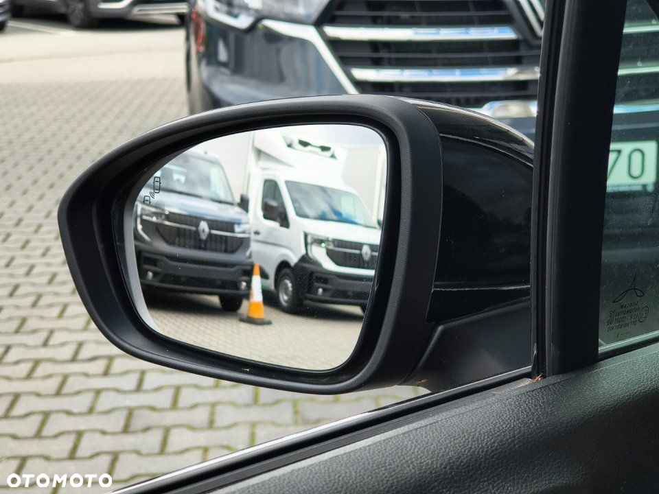 Renault Clio - 11