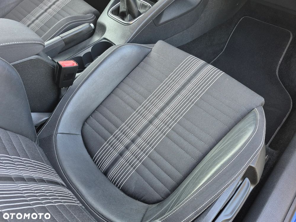 Volkswagen Scirocco 1.4 TSI BlueMotion Technology Million - 36