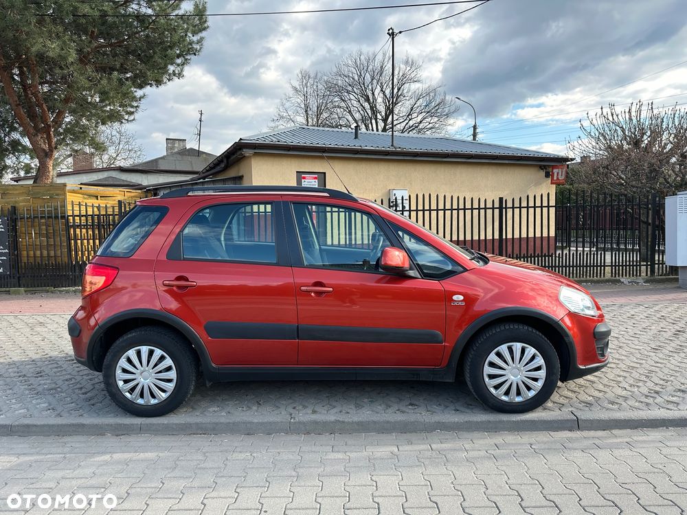 Suzuki SX4 - 4