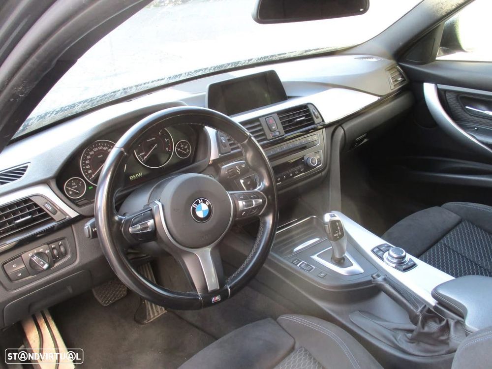 BMW 320 d xDrive Pack M Auto - 9