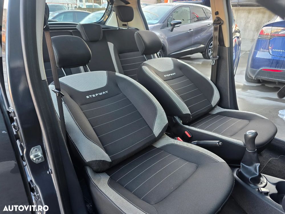 Dacia Sandero Stepway 0.9 TCe Prestige - 13