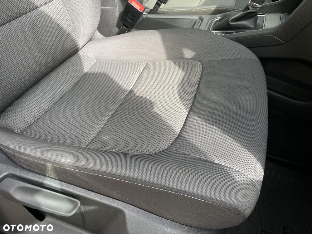 Volkswagen Golf Sportsvan - 23