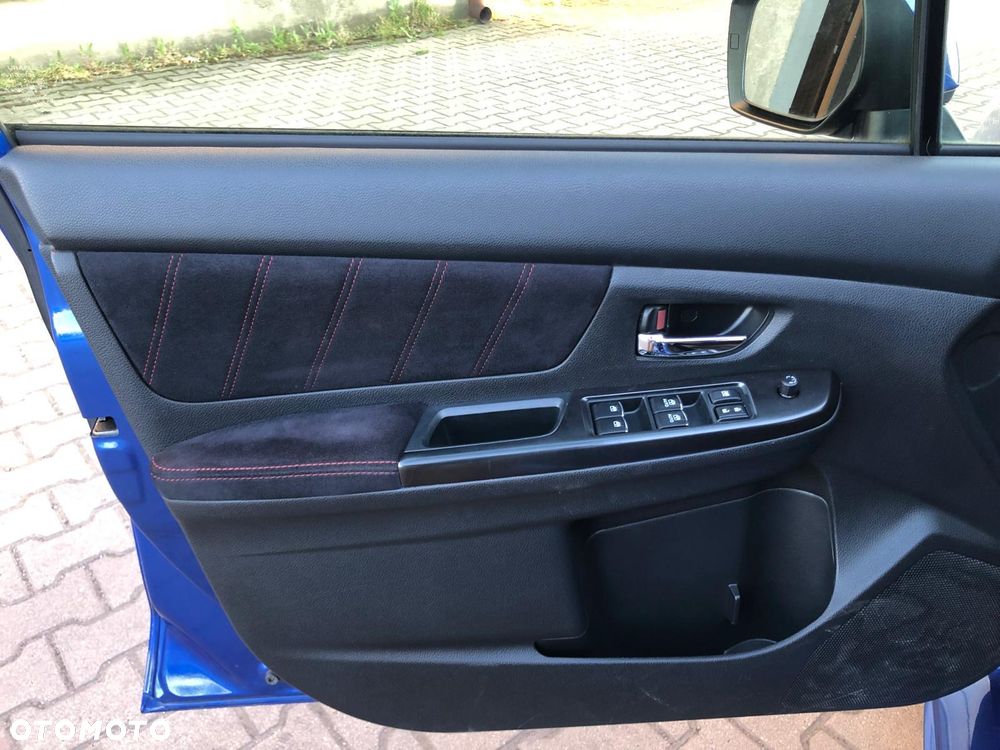 Subaru WRX STI 2.5 Exclusive - 12