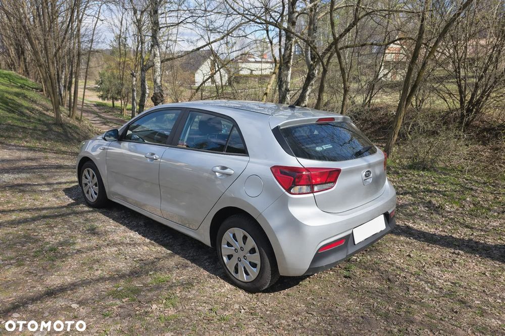 Kia Rio 1.2 M (klm) - 4