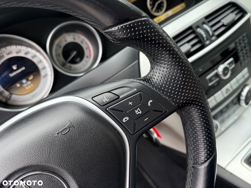 Mercedes-Benz Klasa C 180 CGI BlueEff Avantgarde - 15