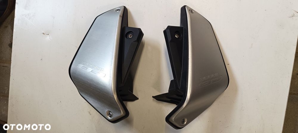 HONDA CB1000R SC80 KOLEKTORY WYDECH CHŁODNICA OWIEWKA BOCZEK KIERUNKOWSKAZ SKRZYNIA BIEGÓW - 5