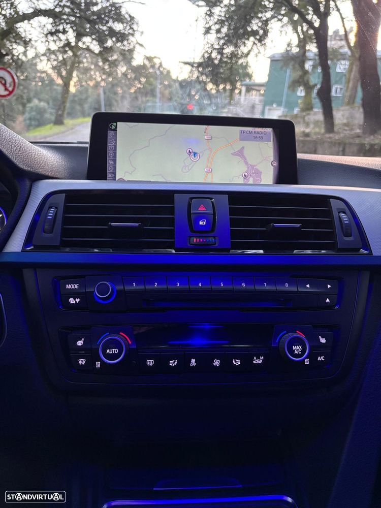 BMW 320 d xDrive Pack M - 24