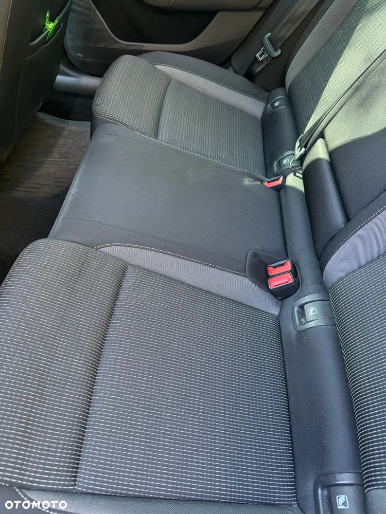 Skoda Octavia ver-2-0-tdi-ambition-dsg - 15