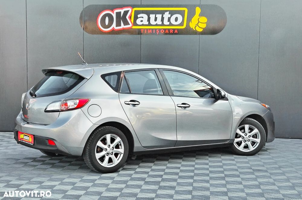 Mazda 3 - 5