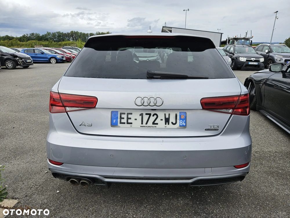 Audi A3 2.0 TDI (clean diesel) quattro S tronic S line Sportpaket - 4