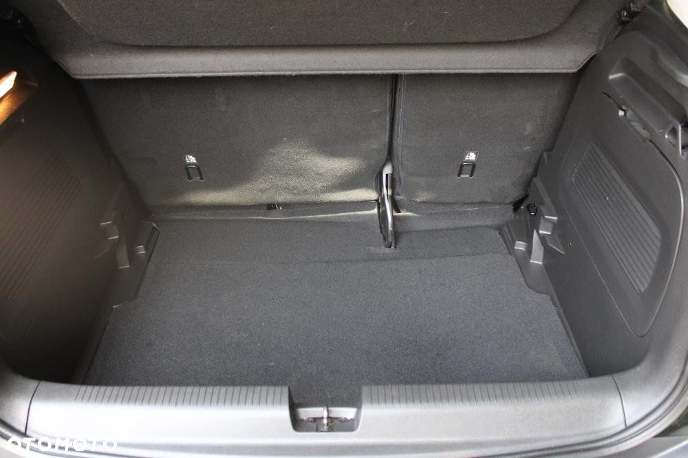 Opel Crossland X - 21