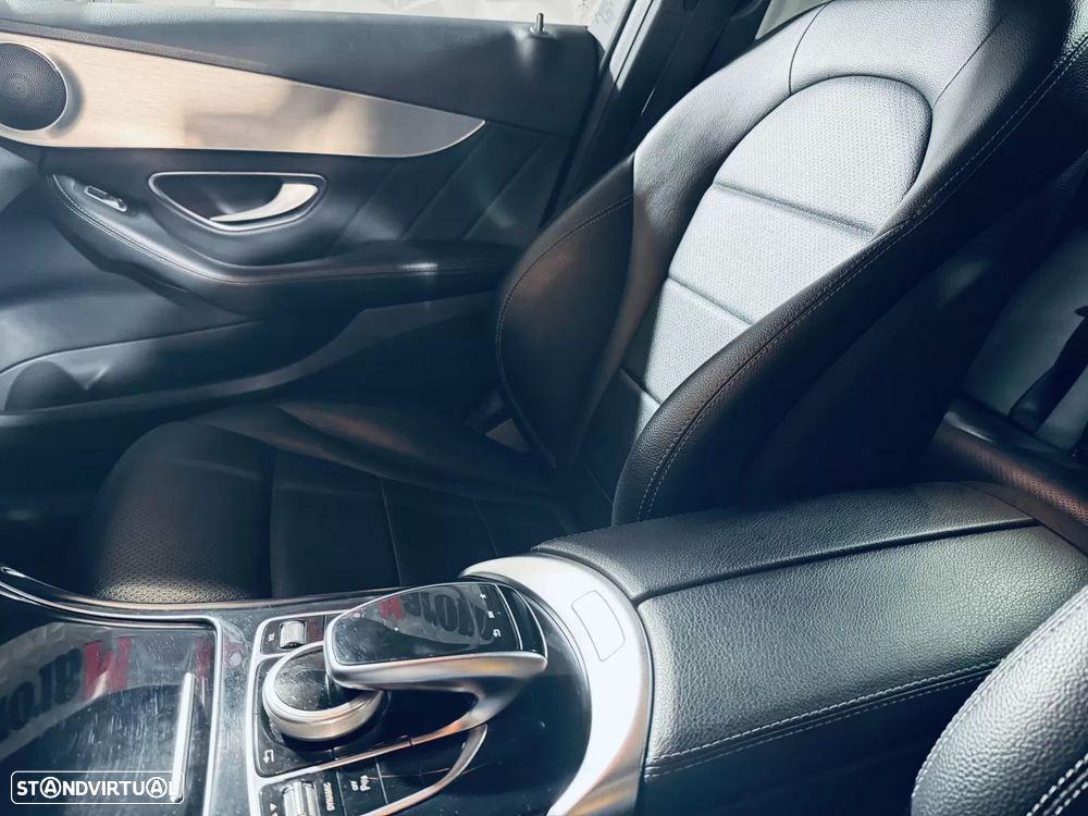 Mercedes-Benz C 300 BlueTEC Hybrid AMG Line - 27