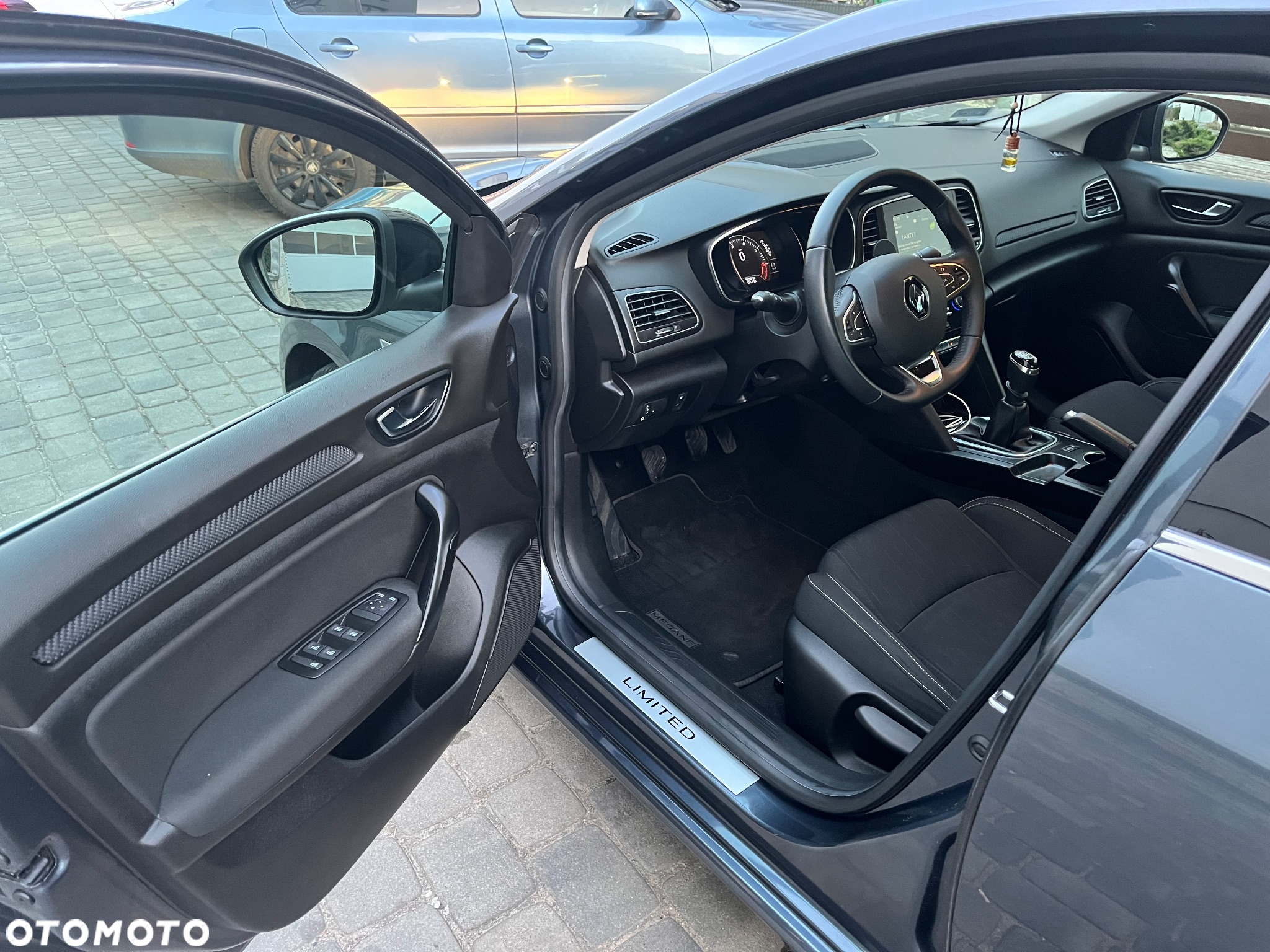 Renault Megane - 12