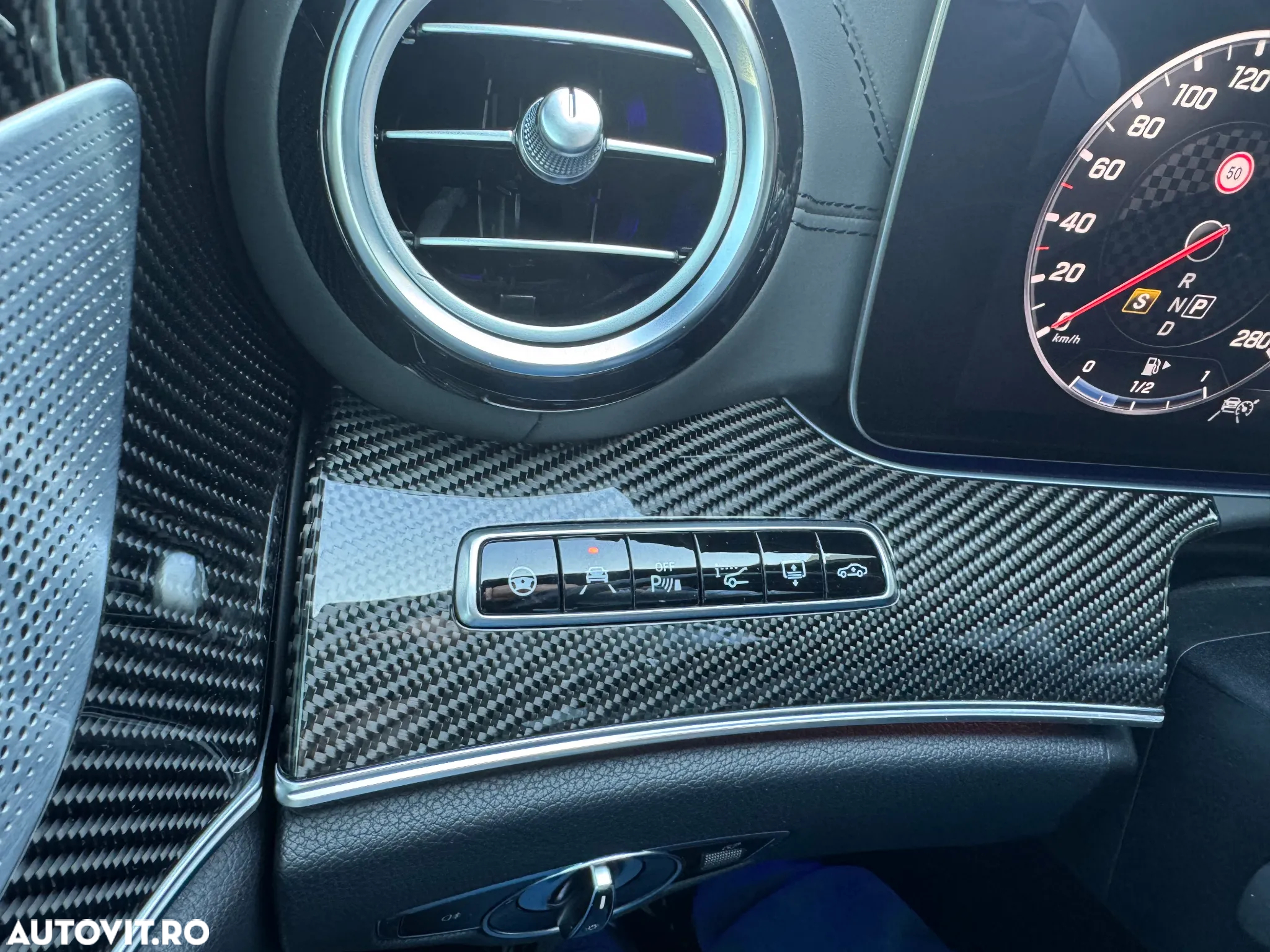 Mercedes-Benz CLS AMG 53 4Matic AMG Speedshift 9G-TRONIC - 18